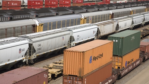 Three Railroads Discuss Strategic Importance of Making Use of Big Data