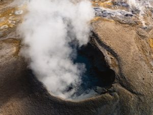 Stimulate Utilization of Plentiful Energy in Rocks through High-Temperature Original Technologies